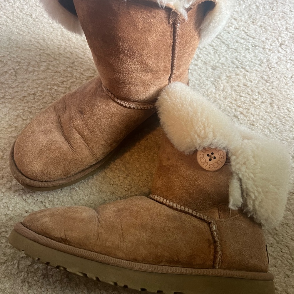 Great condition Uggs!